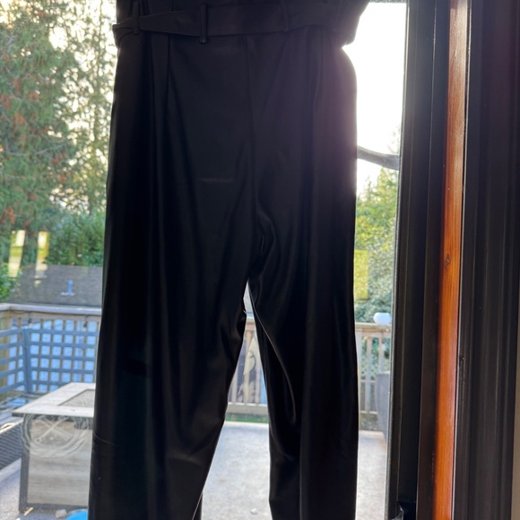 Faux leather pants - Picture 5 of 5